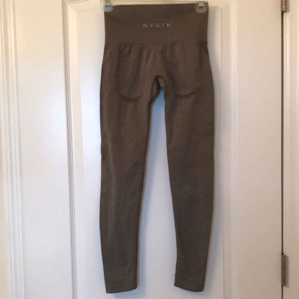 NVGTN XS khaki green seamless leggings